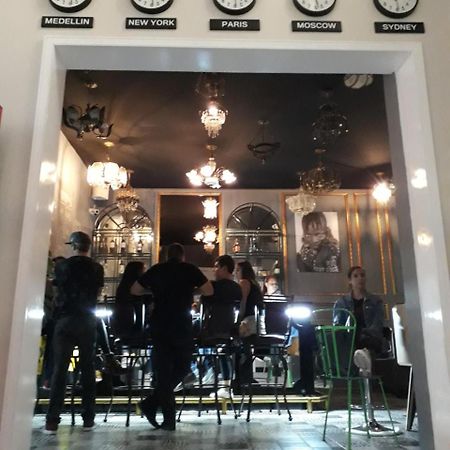 Nomad Hostel Medellin Ngoại thất bức ảnh