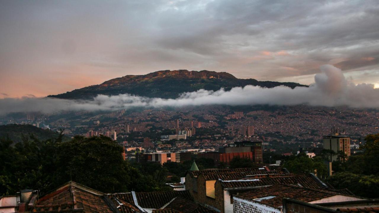 Nomad Hostel Medellin Ngoại thất bức ảnh