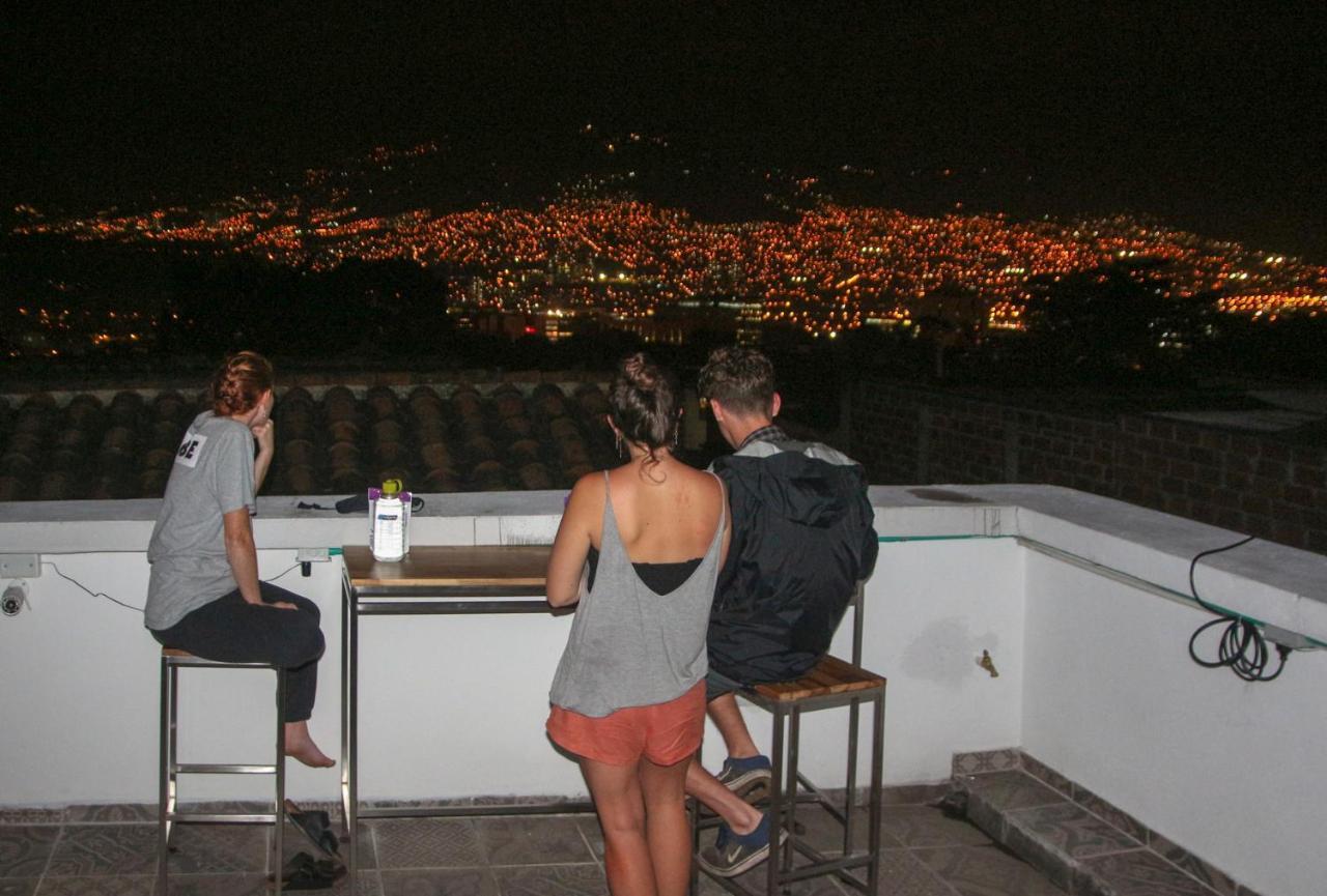 Nomad Hostel Medellin Ngoại thất bức ảnh